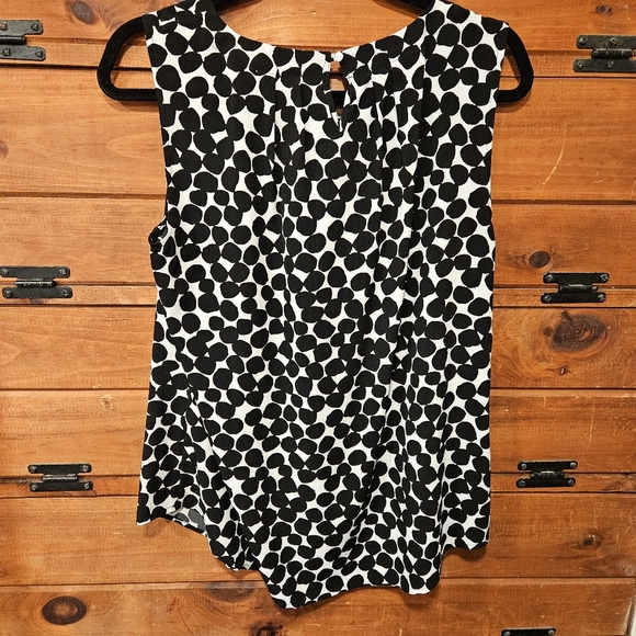 Calvin Klein sleeveless blouse - Picture 5 of 6